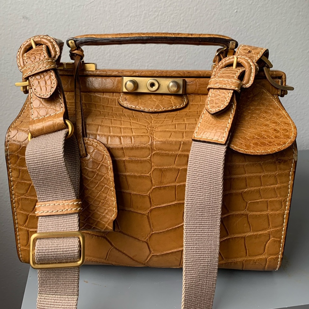 (2) RARE GUCCI 80s Trunk Croc - Picture 5 of 16